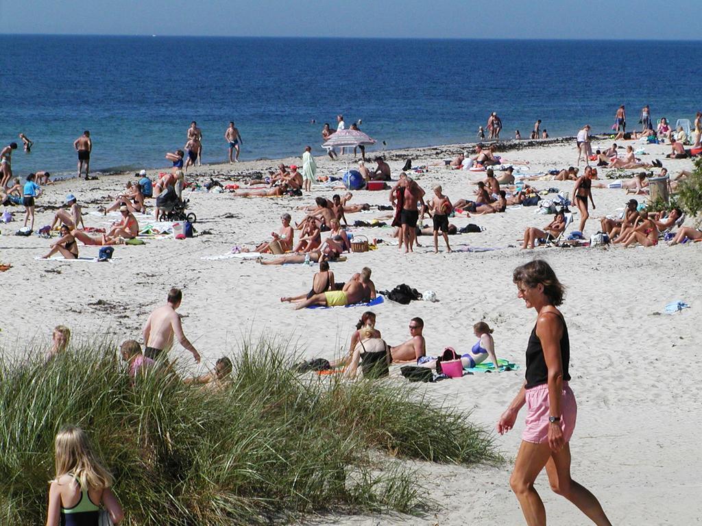 Nordskoven Strand Camping Rønne Cameră foto